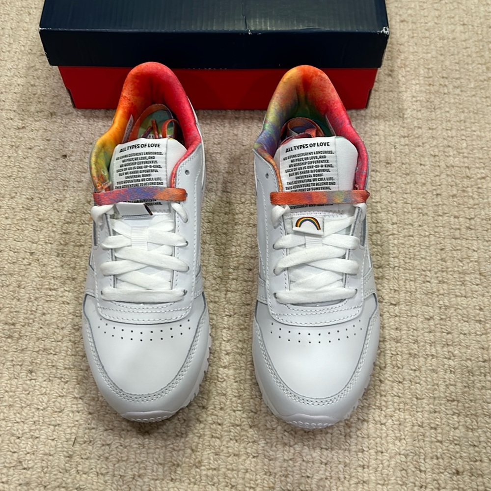 Reebok CL LTHR